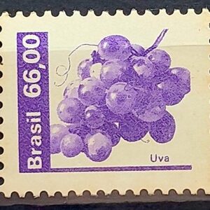 Selo Regular RHM 621 Recursos Economicos Fruta Uva 1981