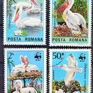 Selos Tema Fauna Aves 012 Pelicanos Romenia WWF Urso