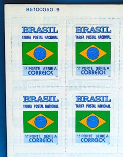 Selo Regular RHM 695 Bandeira Nacional FSF ECT 1993 Quadra Vinheta Codigo 1