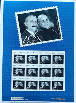 SI 75 Selo Institucional 40 Anos da Democracia Presidente Jose Sarney Tancredo Neves 2025 Folha