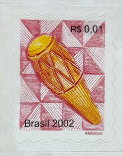 Selo Regular RHM 815 Instrumento Musical Perce em Ondas Atabaque 2002