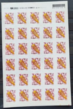 Selo Regular RHM 815 Instrumento Musical Perce em Ondas Atabaque 2002 Folha