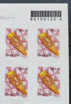 Selo Regular RHM 815 Instrumento Musical Perce em Ondas Atabaque 2002 Quadra Codigo de Barras