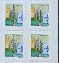 Selo Regular RHM 822 Instrumento Musical Perce em Ondas Trompete 2002 Quadra