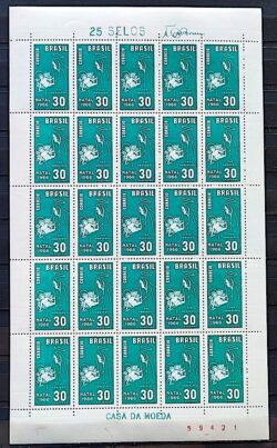 C 561 Selo de Natal Maria e Jesus Religiao 1966 Folha