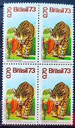 C 826 Selo Flora e Fauna Onca Felino 1973 Quadra