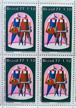 C 982 Selo Amparo e Seguranca Saude 1977 Quadra