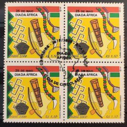 C 2281 Selo Dia da Africa Cultura Afro Berimbau Tambor Musica Mapa 2000 Quadra CBC DF