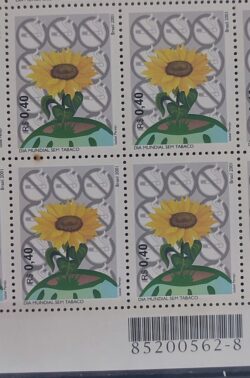 C 2380 Selo Dia Mundial Sem Tabaco Flor 2001 Quadra Codigo de Barras 2