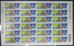 C 2448 Selo Presidente Juscelino Kubitschek Brasilia Igreja 2002 Folha