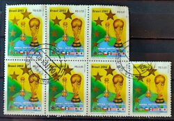 C 2469 Selo Futebol Bandeira Suecia Chile Estados Unidos Coreia do Sul e Japao 2002 Circulado 2