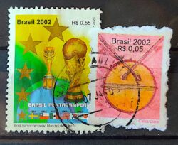 C 2469 Selo Futebol Bandeira Suecia Chile Estados Unidos Coreia do Sul e Japao 2002 Circulado 3