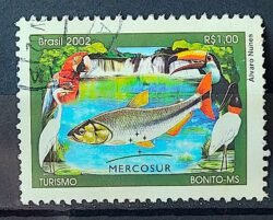C 2490 Selo Turismo Bonito Peixe Tucano Pantanal Mercosul Cachoeira Ave 2002 Circulado 1