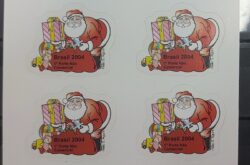 C 2599 Selo de Natal Religiao Papai Noel 2004 Quadra CBC PR Codigo de Barras
