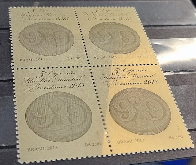 C 3291 Selo Exposicao Filatelica Mundial Brasiliana Olho de Boi 2013 Quadra Variedade Sem Impressao Dourada - Imagem 3