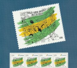 SI 130 Selo Institucional Paixao Verde Amarela pelo Futebol Bandeira 2026 Preto e Branco Porta Retrato