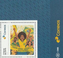 SI 131 Selo Institucional Paixao Verde Amarela pelo Futebol Bandeira 2026 Colorido Vinheta Correios